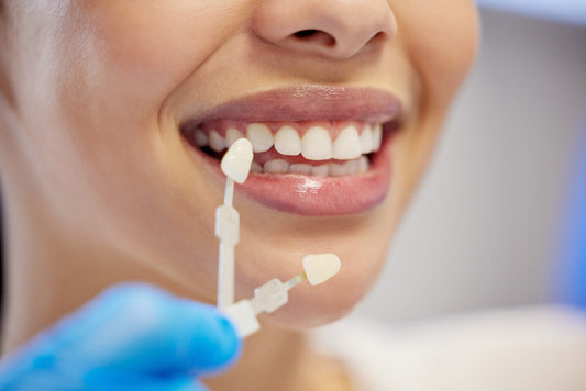 Clareamento Dental: como a tecnologia LED potencializa os resultados clínicos